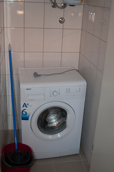 apartments-02-bathroom-01