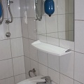 apartments-01-bathroom-02.jpg